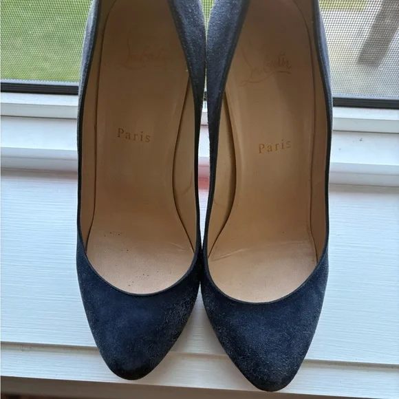 Christian Louboutin Blue Heels Elegant Design - Picture 4 of 12